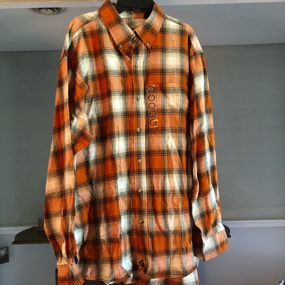 Men’s long sleeve button up